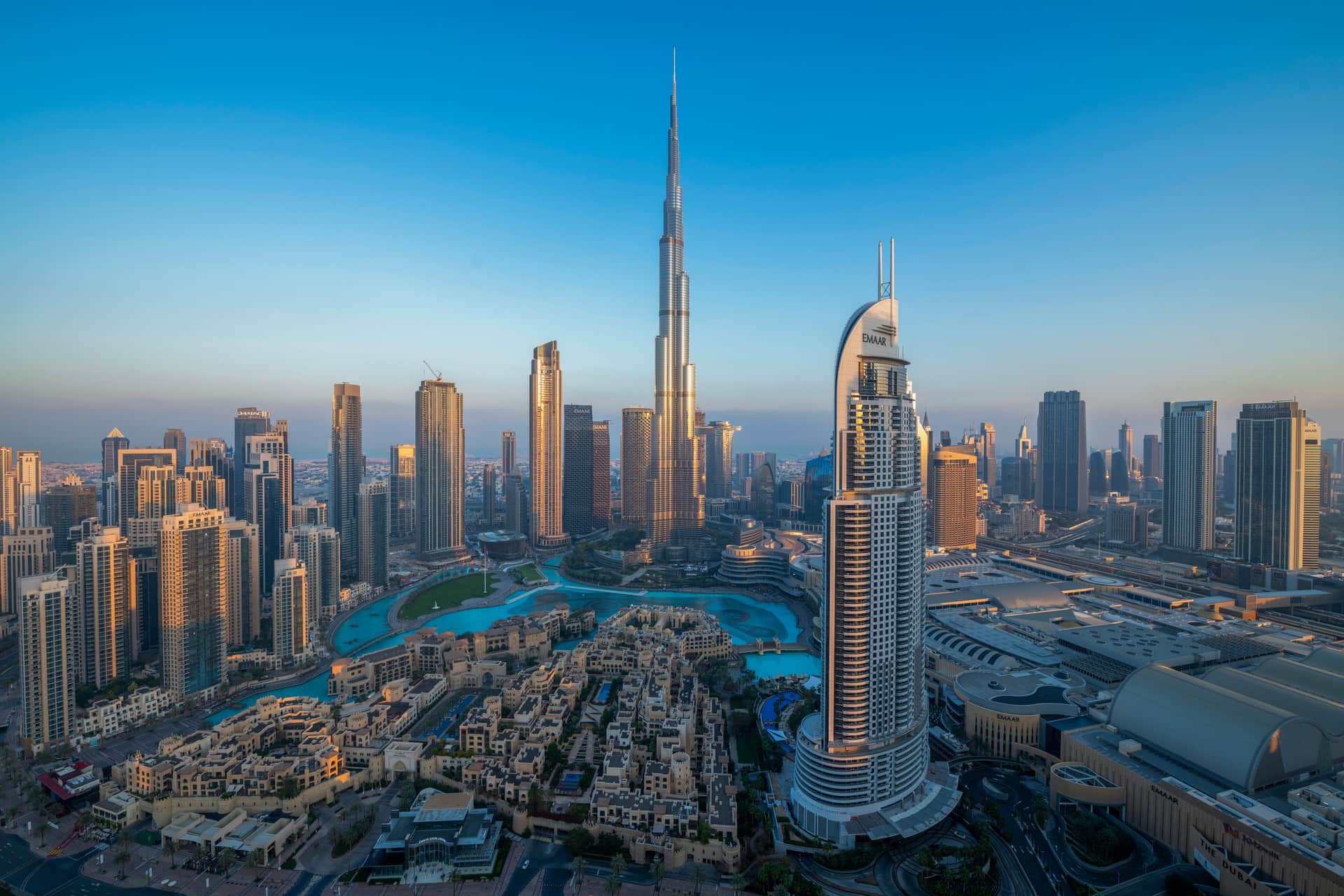 burj khalife hero image 1 min 1