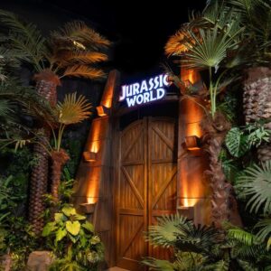 jurassic world: the experience bangkok in asiatique the riverfront